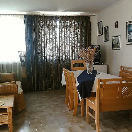 Snjezana * Novi Vinodolski