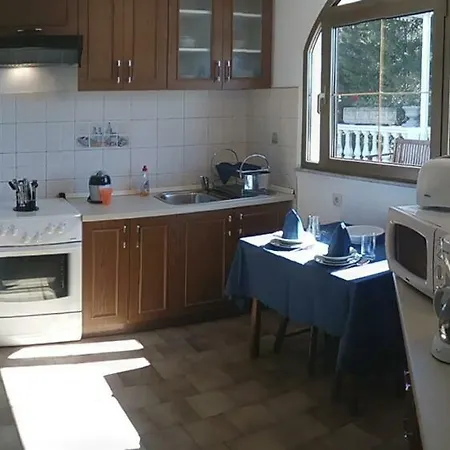 Snjezana Apartment Novi Vinodolski